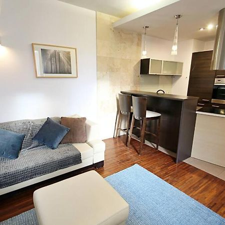 Parkowy Apartament Apartment วรอตซวาฟ ภายนอก รูปภาพ